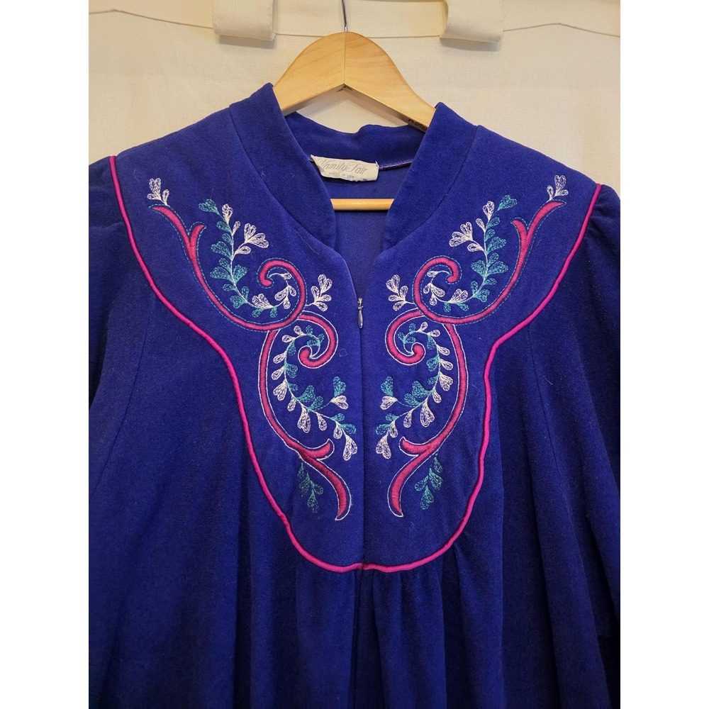 Vintage Vanity Fair Nightgown Womens XL Blue Velour Embroidered Zip Kaftan 80s